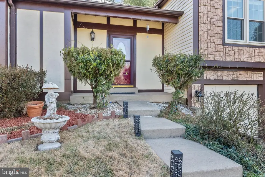 5515 Buggy Whip Dr, Centreville, VA 20120 - #3