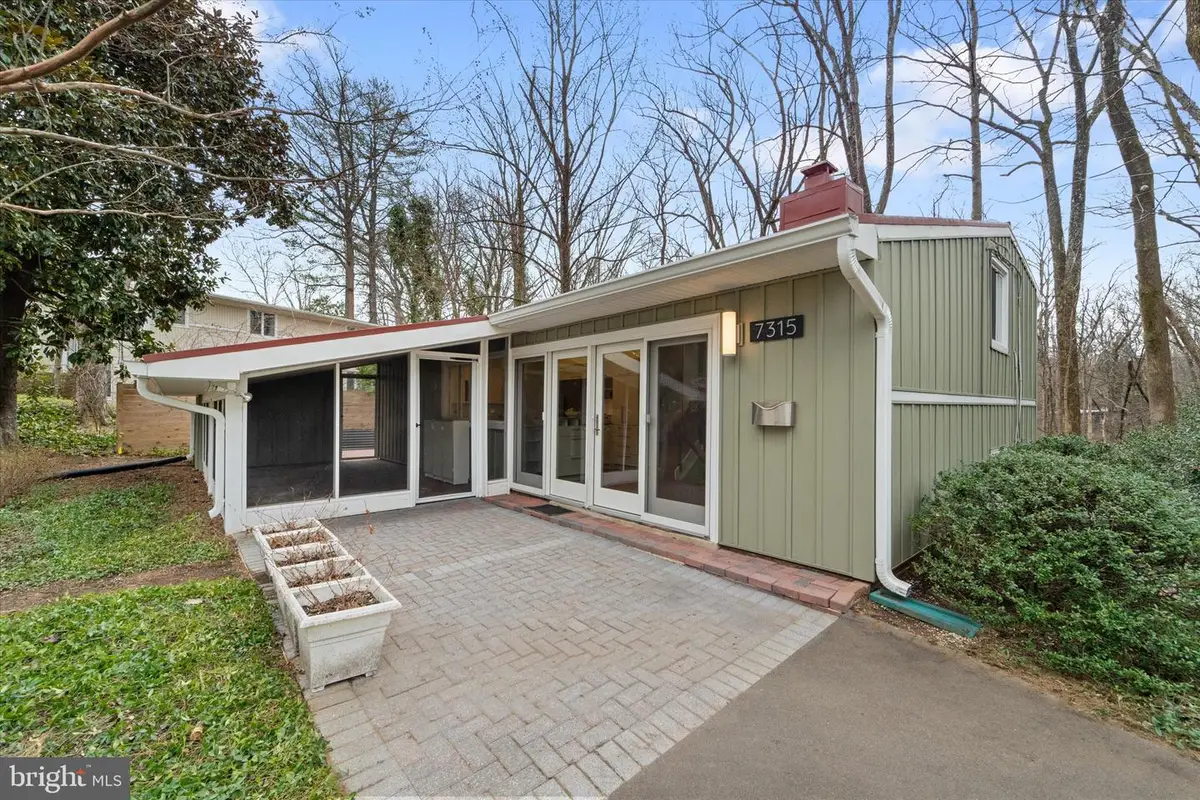 7315 Brad St, Falls Church, VA 22042 - Image #1