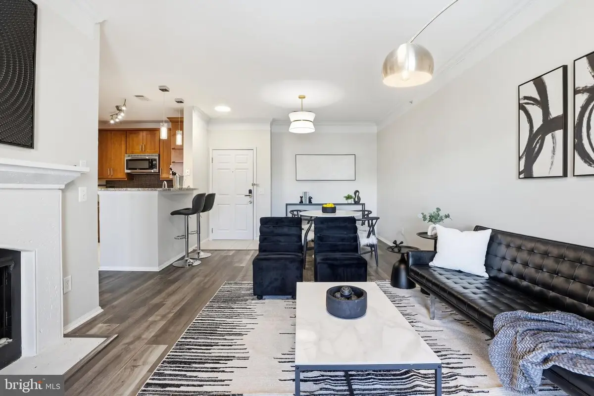 1580 Spring Gate Dr #4406, McLean, VA 22102 - Image #1