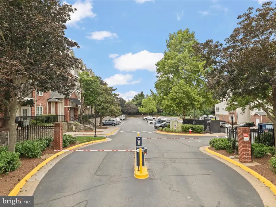 1580 Spring Gate Dr #4406, McLean, VA 22102 - Image #3