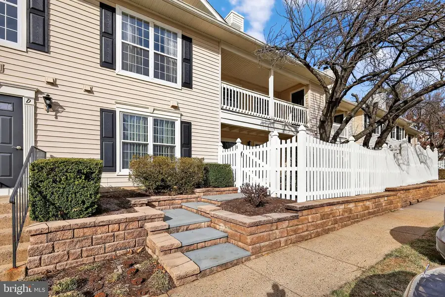 10204-b Ashbrooke Ct #10, Oakton, VA 22124 - Image #2