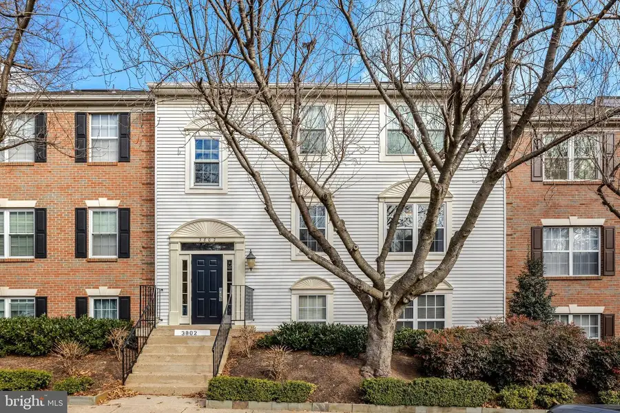 3802 Green Ridge Ct #202, Fairfax, VA 22033 - Image #2