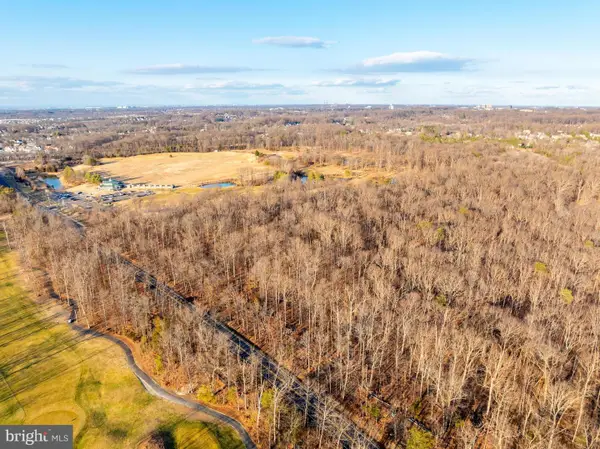 5837 Clifton Rd, CLIFTON, VA 20124