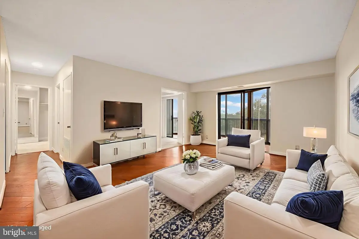 5904 Mount Eagle Dr #510, Alexandria, VA 22303 - Image #1