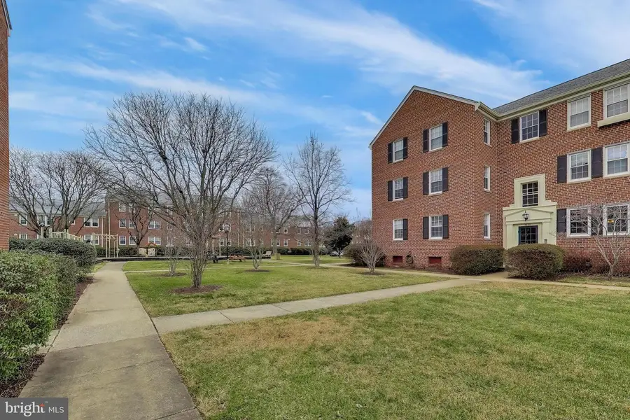 6622 E Wakefield Dr #b1, Alexandria, VA 22307 - Image #2