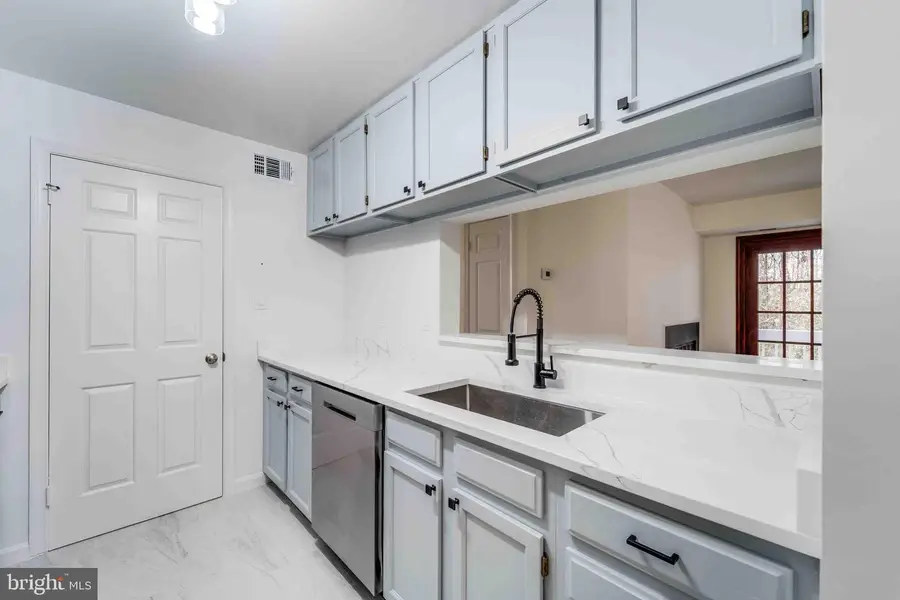 5700 Shadwell Ct #77, Alexandria, VA 22309 - Image #3