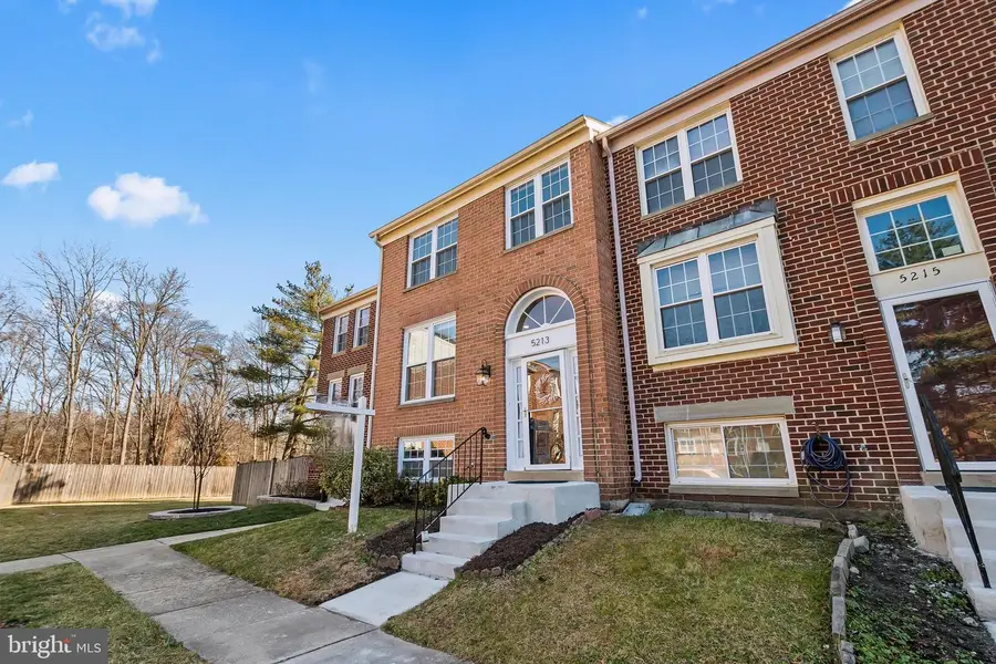 5213 Cannes Ct, Alexandria, VA 22315 - Image #3