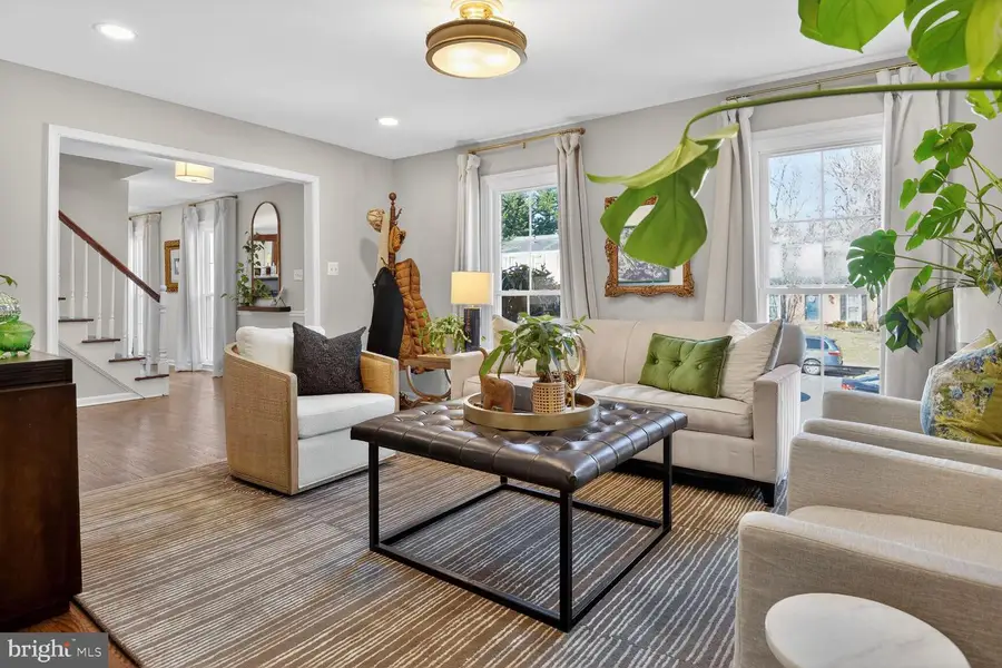 8703 Etta Dr, Springfield, VA 22152 - #3