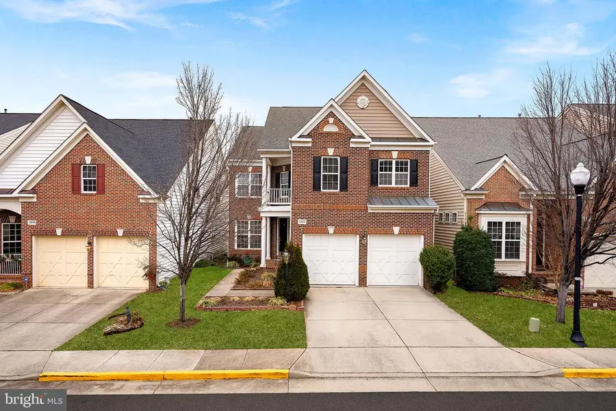 2467 Cypress Green Ln, Herndon, VA 20171 - Image #2