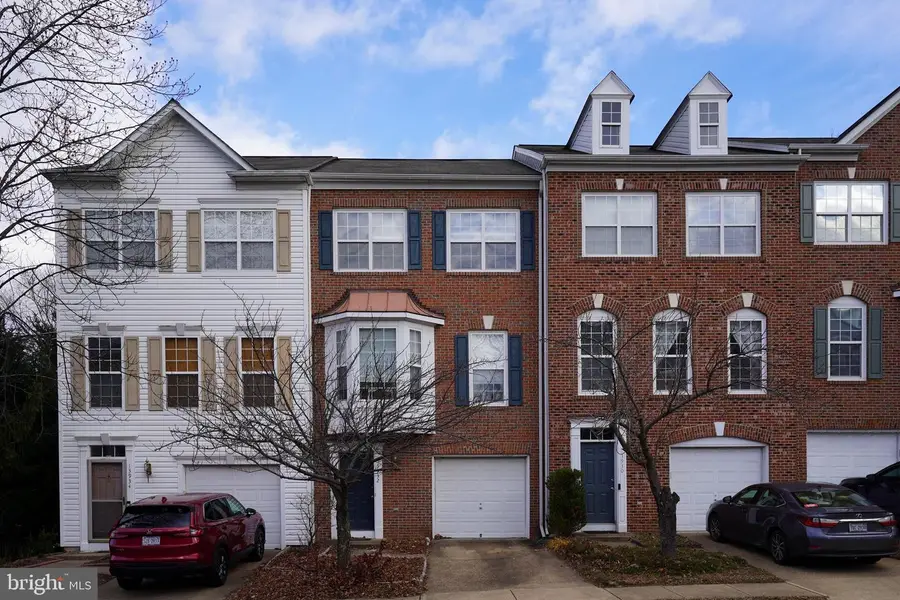 13932 Gothic Dr, Centreville, VA 20121 - Image #3