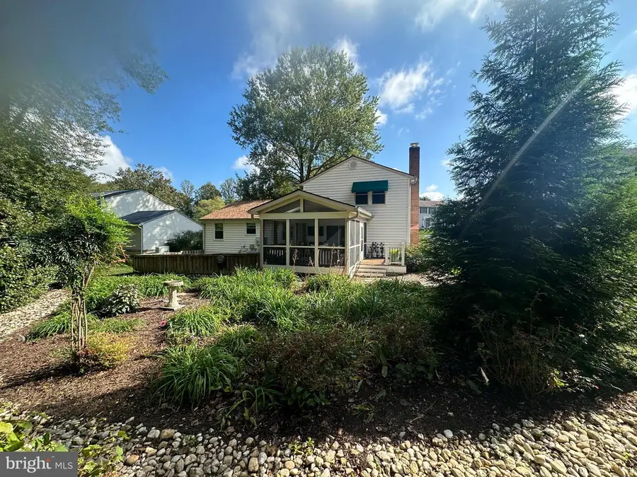 7758 Tara Heights Pl, Springfield, VA 22153 - Image #3