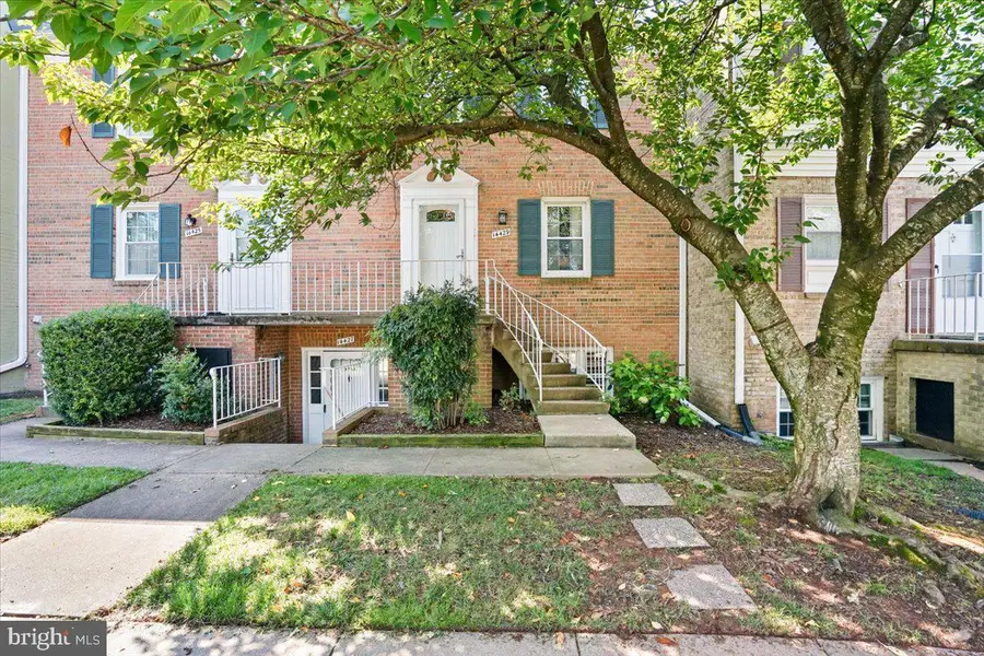 14429 Cool Oak Ln, Centreville, VA 20121 - Image #2