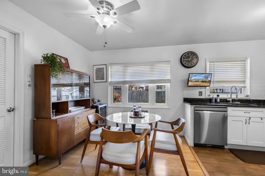 7309 Piper Ct, Alexandria, VA 22306 - #3