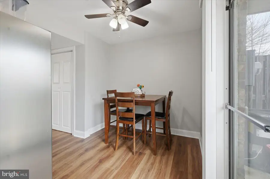 13260 Poener Pl, Herndon, VA 20170 - #2