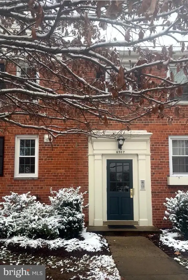 6507 10th St #b2, Alexandria, VA 22307 - Image #1