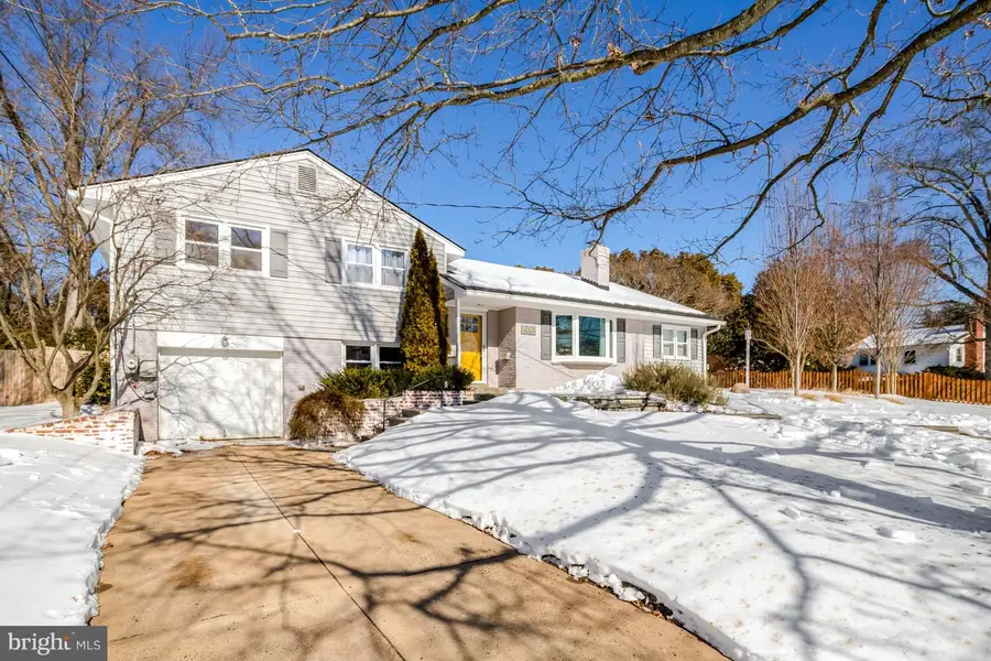 8304 Lilac Ln, Alexandria, VA 22308 - #3