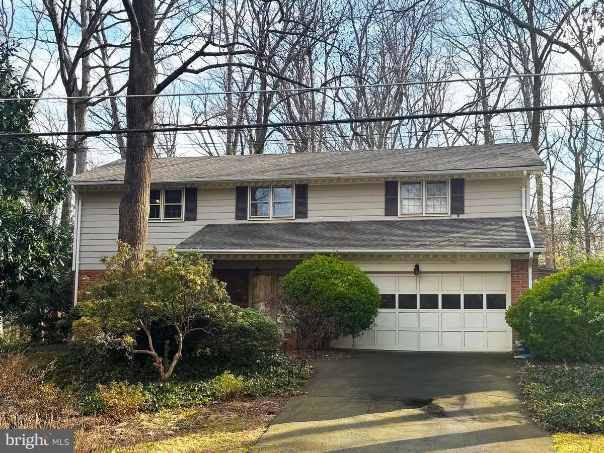 7105 Devonshire Rd, Alexandria, VA 22307 - Image #1