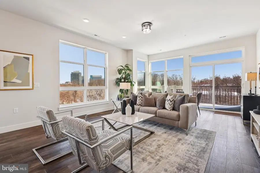 1761 Old Meadow Rd #517, McLean, VA 22102 - #3