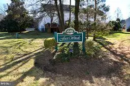 3891 Mohr Oak Ct, Fairfax, VA 22033 - Image #2