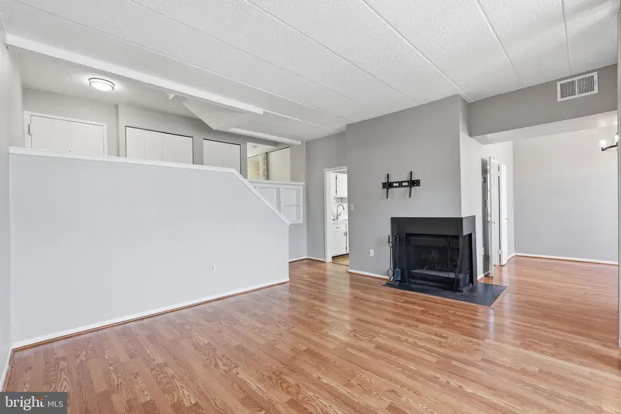 11566 Rolling Green Ct #12/200a, Reston, VA 20191 - #2