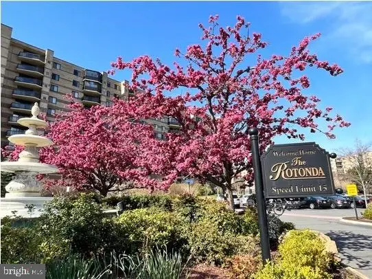 8380 Greensboro Dr #525, MCLEAN, VA 22102