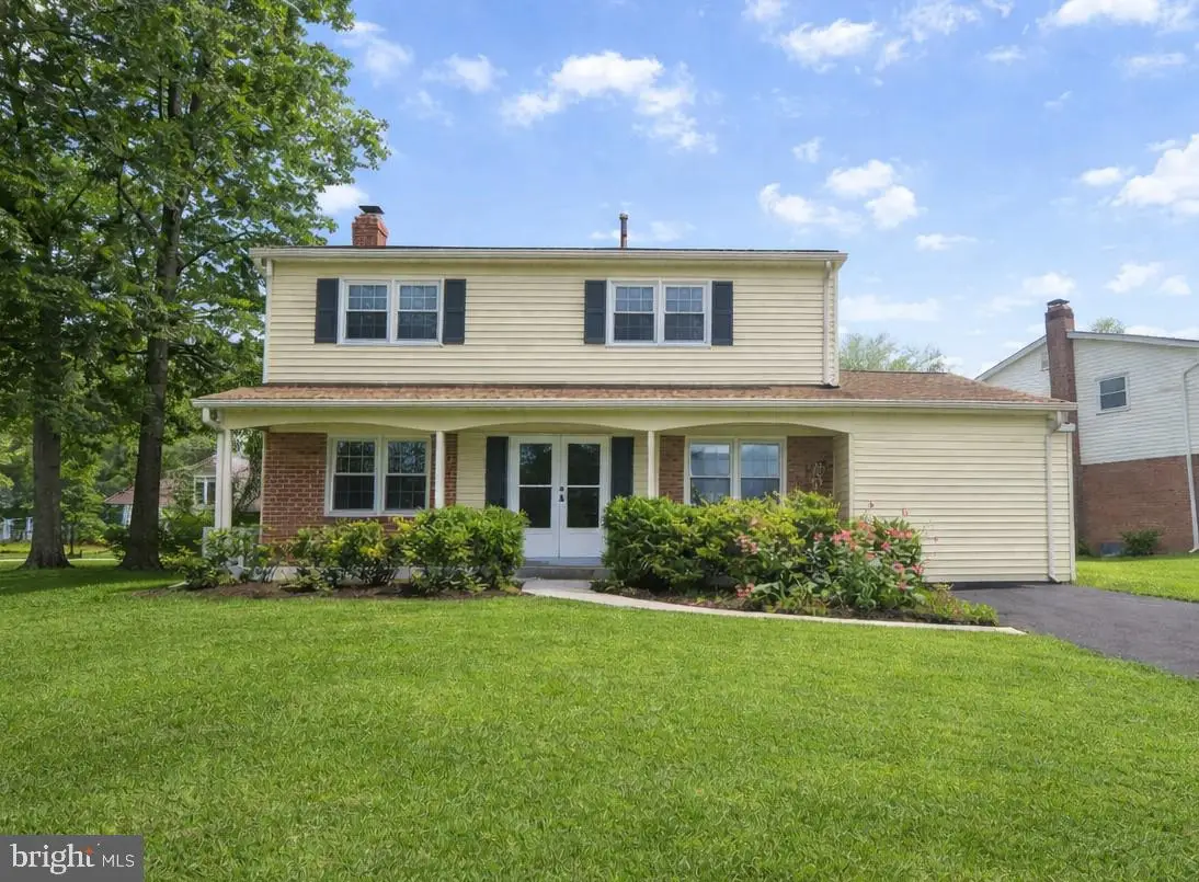 6901 Huntsman Blvd, Springfield, VA 22153 - #1