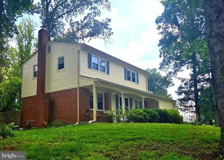 6901 Huntsman Blvd, Springfield, VA 22153 - #2