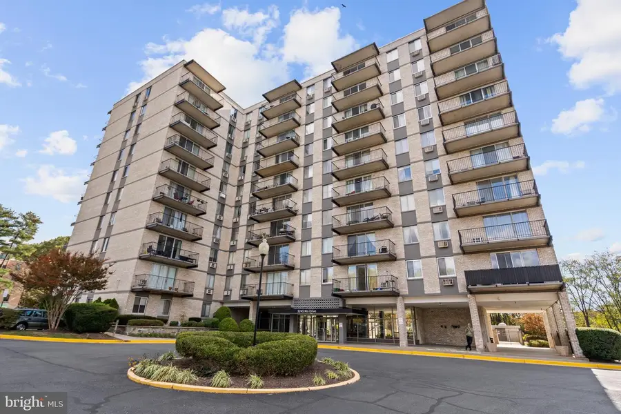 3245 Rio Dr #714, Falls Church, VA 22041 - Image #2