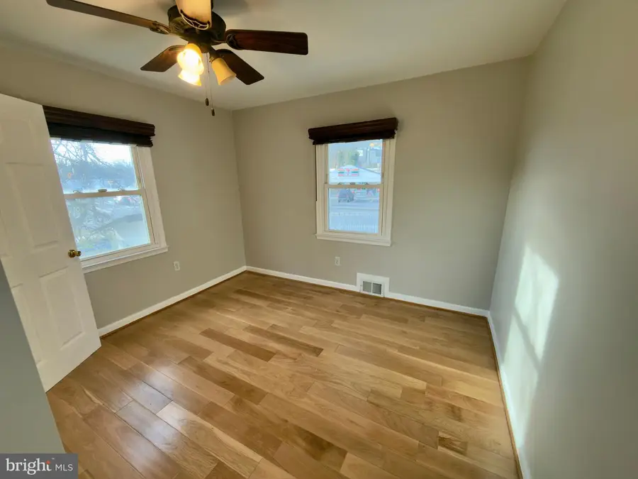 2408 Fairhaven Ave, Alexandria, VA 22303 - Image #2