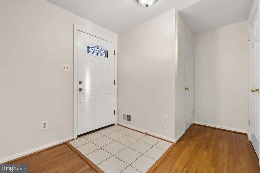 6639 Rockleigh Way, Alexandria, VA 22315 - Image #3