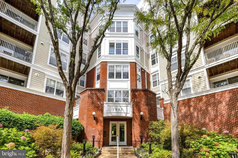 1625 International Dr #421, McLean, VA 22102 - #2