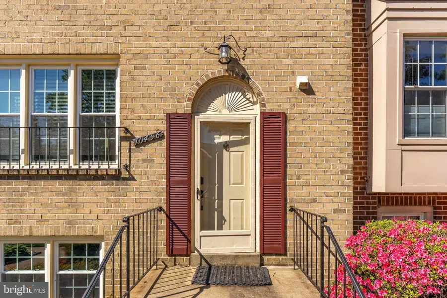 10456 Malone Ct, Fairfax, VA 22032 - #3