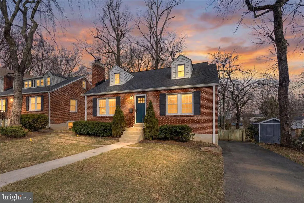 2845 Monroe St, Falls Church, VA 22042 - #1