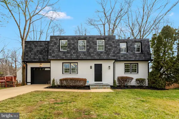 5203 Mornington Ct, FAIRFAX, VA 22032