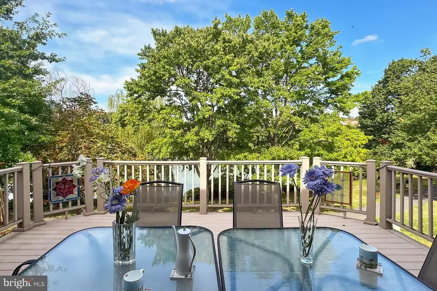 2938 Bridgehampton Ct, Falls Church, VA 22042 - #2