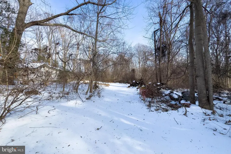 11523 Popes Head Rd, Fairfax, VA 22030 - Image #2