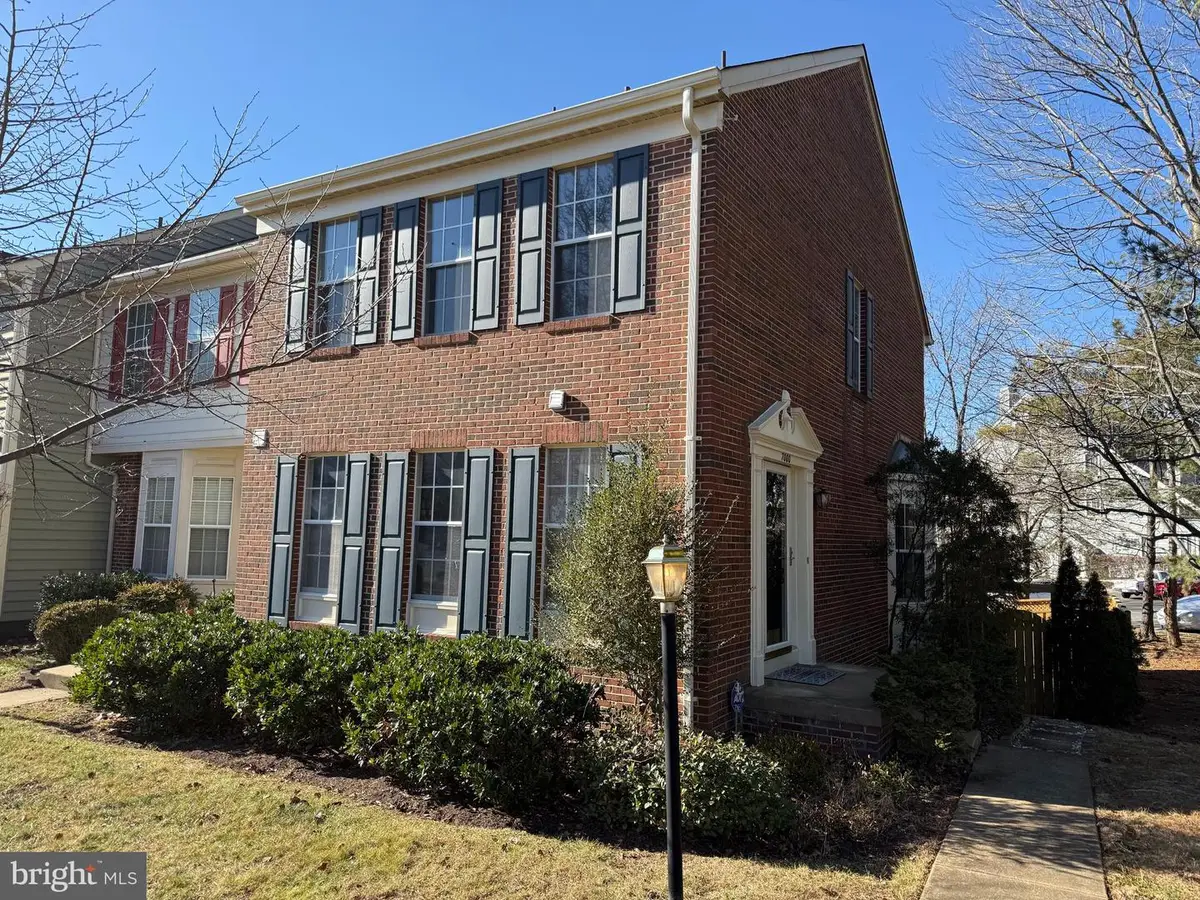 7000 Gatton Sq, Alexandria, VA 22315 - Image #1