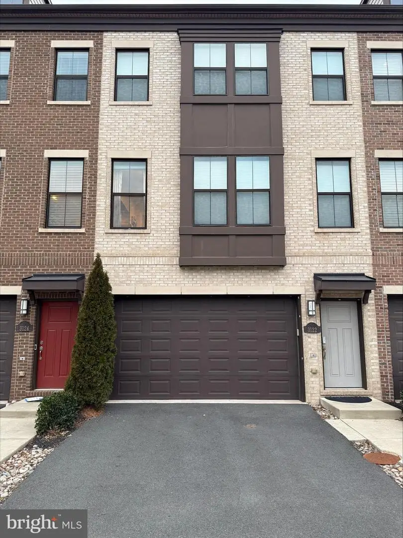 3122 Alan Shepard St, Herndon, VA 20171 - Image #1