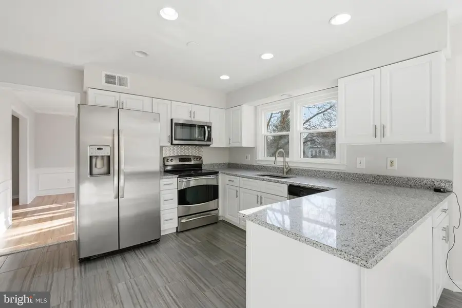 12903 Pinecrest Rd, Herndon, VA 20171 - #3