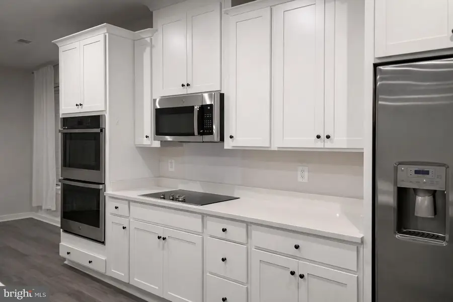 13695 Innovation Station Loop #77b, Herndon, VA 20171 - Image #2