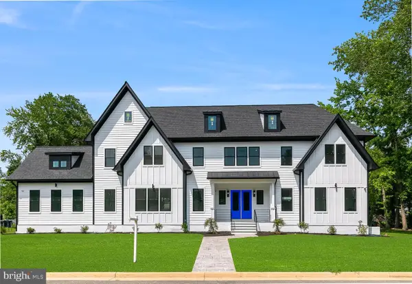 2817 Derek Rd, ALEXANDRIA, VA 22306