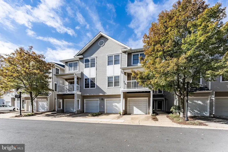 12887 Fair Briar Ln, Fairfax, VA 22033 - Image #2