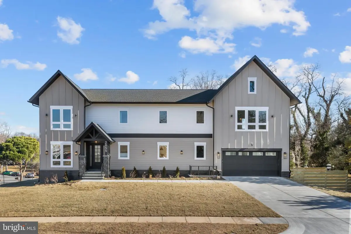 2855 Oak Knoll Dr, Falls Church, VA 22042 - Image #1