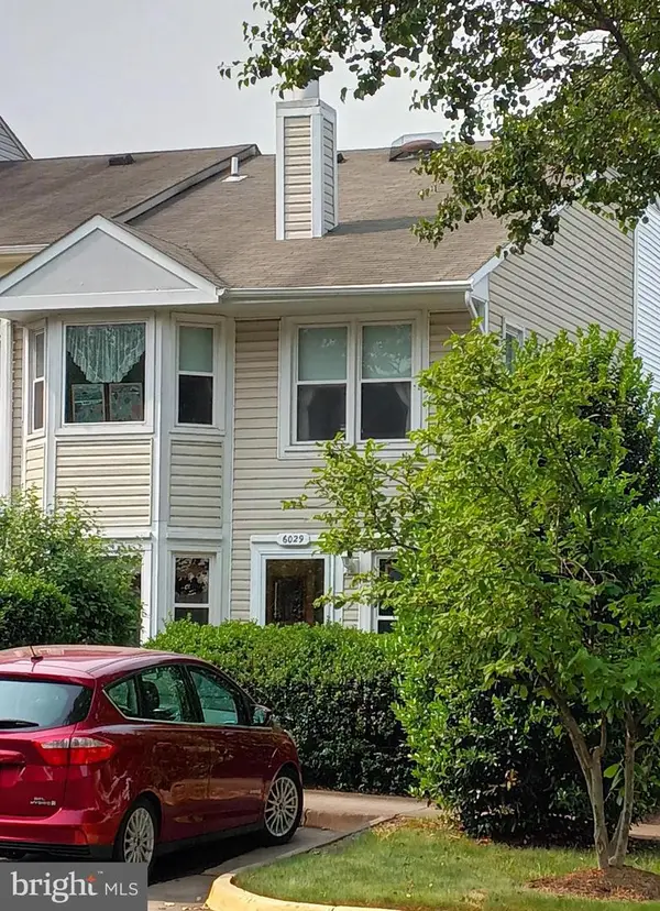 6029 Sunset Ridge Ct, CENTREVILLE, VA 20121