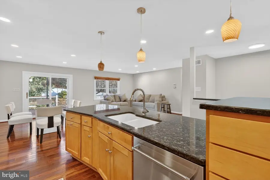 1711 Prelude Dr, Vienna, VA 22182 - #3