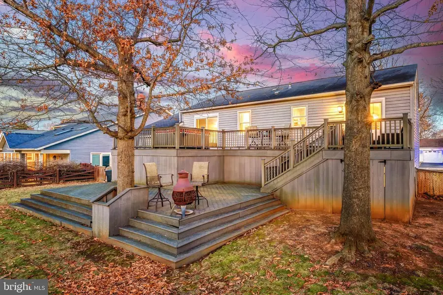 1109 Devon St, Herndon, VA 20170 - Image #2