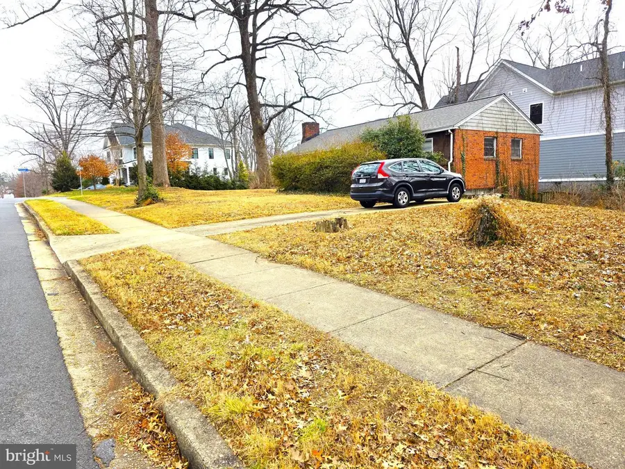 6633 Moly Dr, Falls Church, VA 22046 - Image #3