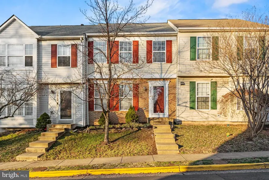 6102 Kendra Way, Centreville, VA 20121 - #2