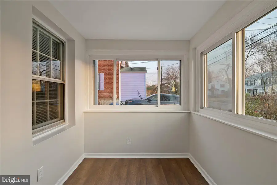 2716 Jefferson Dr, Alexandria, VA 22303 - Image #3