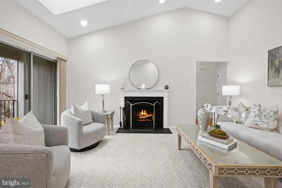 7748 New Providence Dr #85, Falls Church, VA 22042 - #3